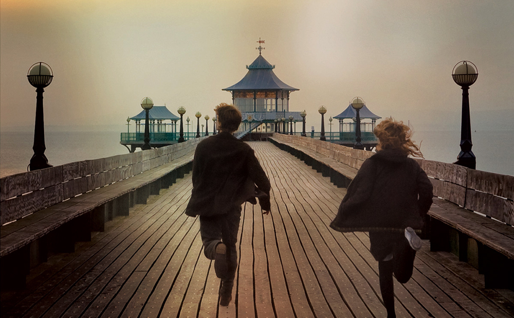 never let me go movie similar to book